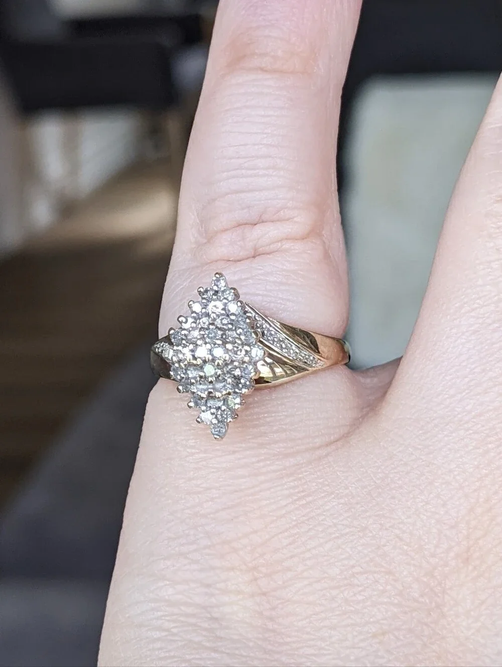 Antique 10K Gold Diamond Cluster Ring - Picture 7 of 16